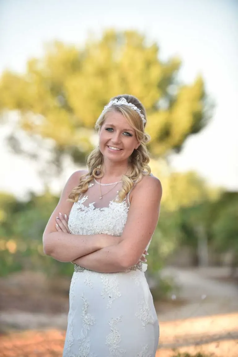 Portrait of the bride before her wedding in Polignano a Mare